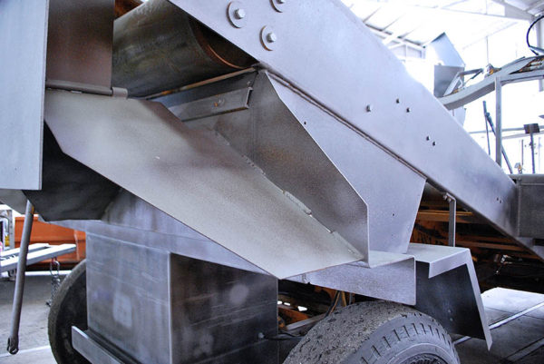 image of Rosco Chip Spreader after sandblasting 2