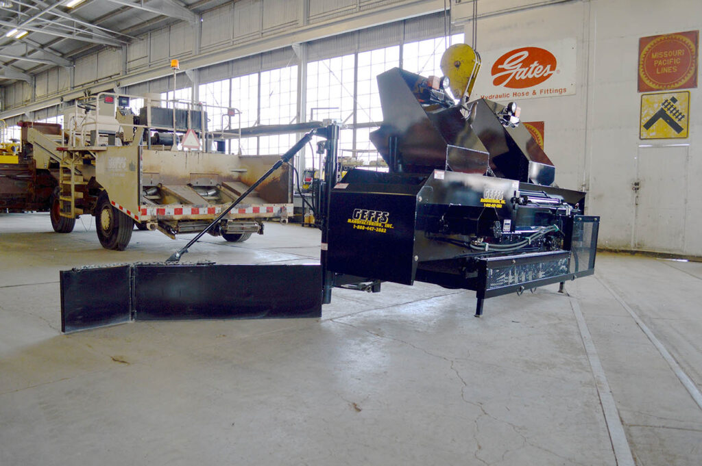 EtnyreChip Spreader Side Delivery System for Sale